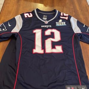 Mens Large Tom Brady Patriots Jersey.